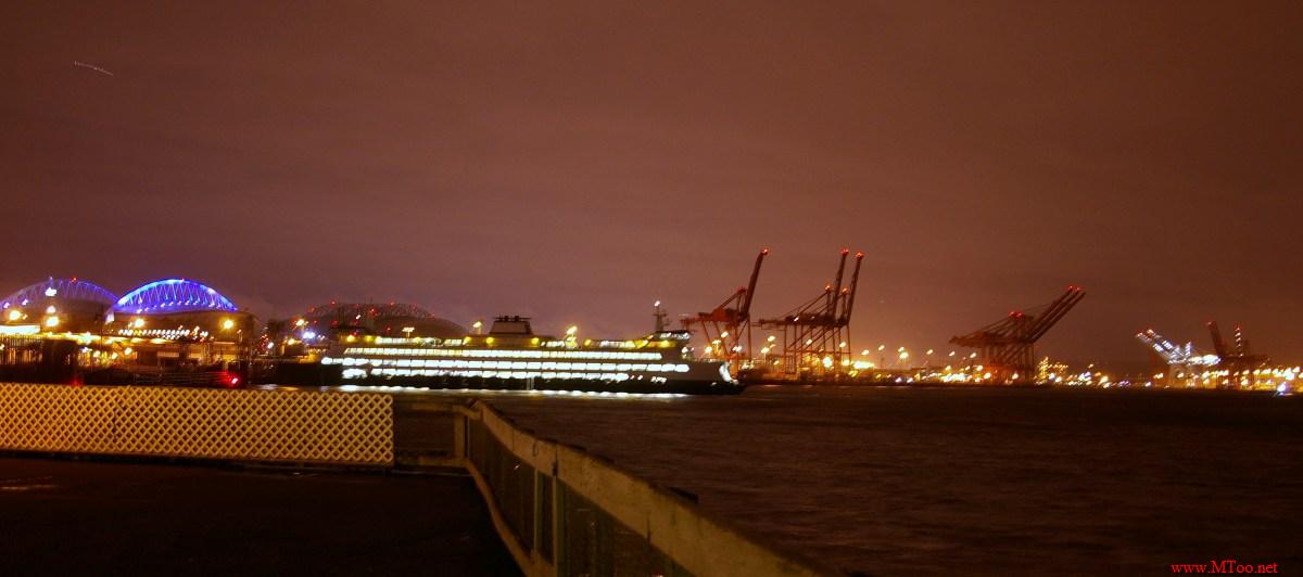 Panorama Seattle by Night